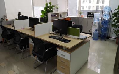 辦公設(shè)備整體轉(zhuǎn)讓 電腦、桌椅與通訊設(shè)備