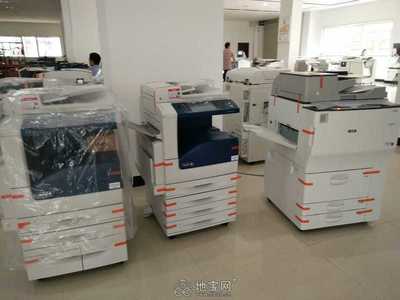 專業(yè)電腦與辦公設(shè)備維修服務(wù)，價(jià)格透明，加粉僅40元起